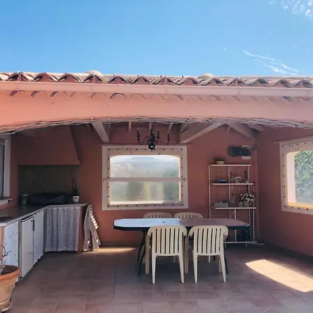 Splendide Vue A Valcros Villa